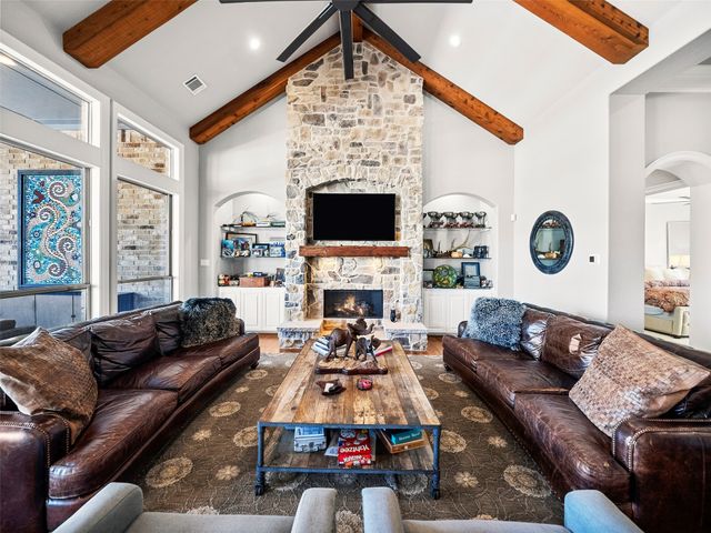 2170 Forest Hill Drive, Cross Roads, TX 76227