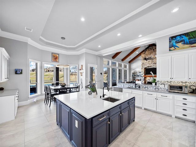 2170 Forest Hill Drive, Cross Roads, TX 76227