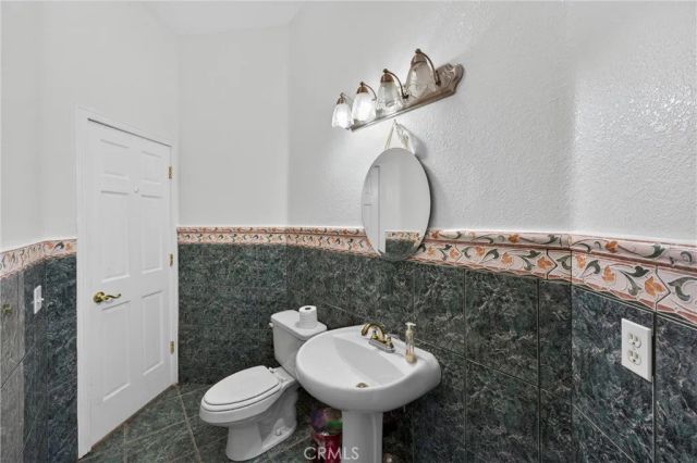 7264 Kuki, Oak Hills, CA 92344