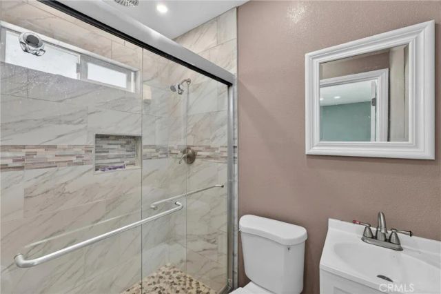 7264 Kuki, Oak Hills, CA 92344