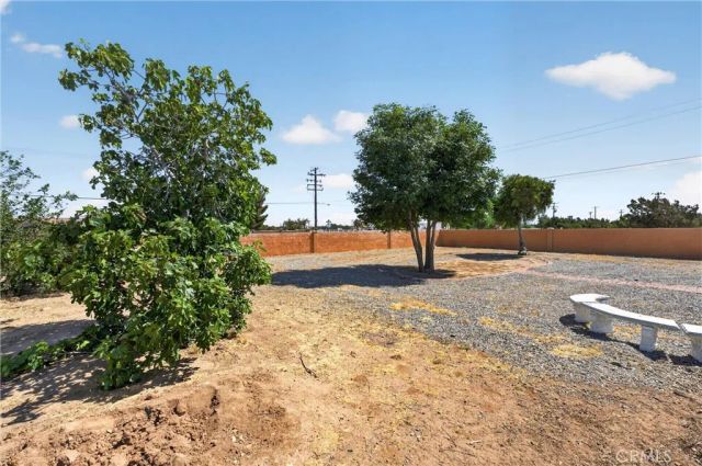 7264 Kuki, Oak Hills, CA 92344