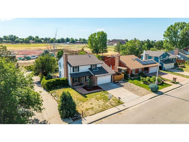 1421 S Chambers Cir, Aurora, CO 80012