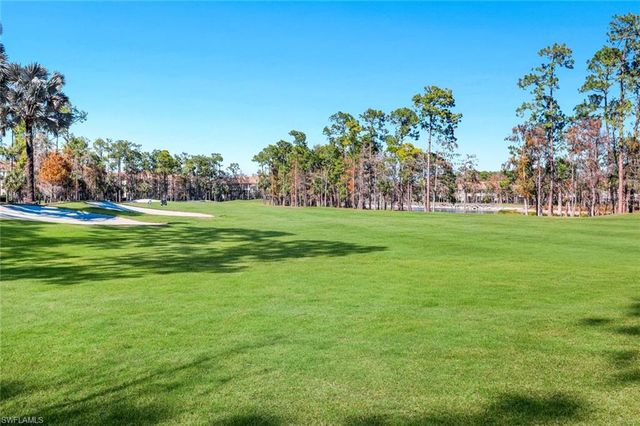 8239 Parkstone PL # 107, Naples, FL 34120