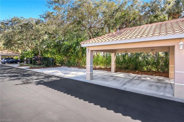 8239 Parkstone PL # 107, Naples, FL 34120