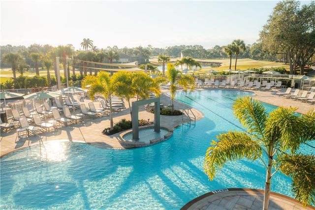 8239 Parkstone PL # 107, Naples, FL 34120