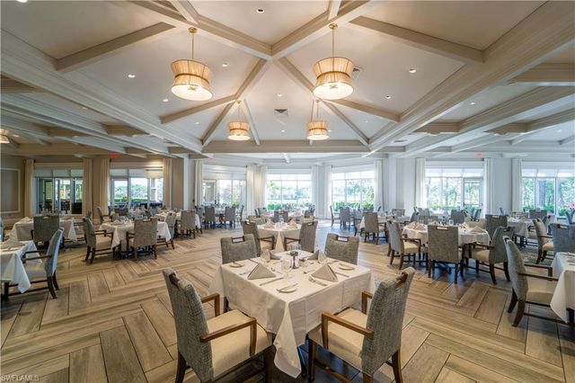 8239 Parkstone PL # 107, Naples, FL 34120