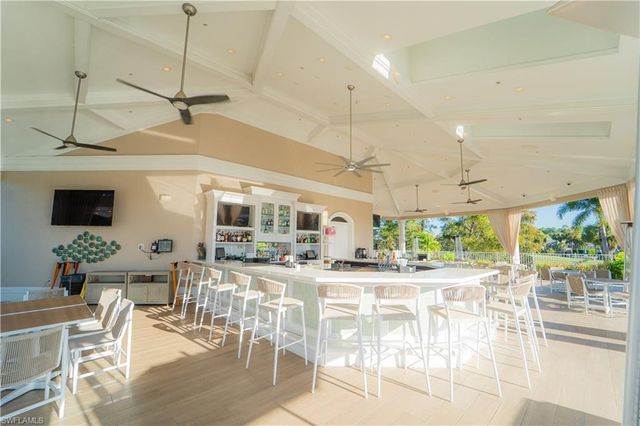 8239 Parkstone PL # 107, Naples, FL 34120