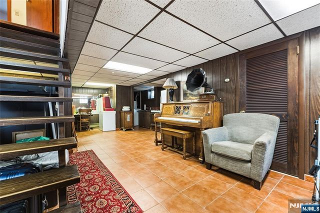 722 Oak Street, Ridgefield, NJ 07657