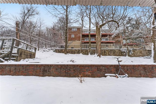 722 Oak Street, Ridgefield, NJ 07657