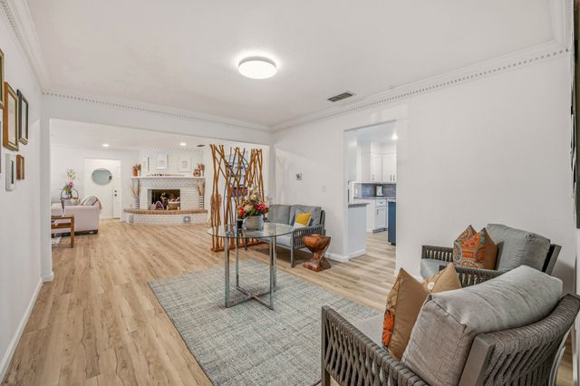 1511 Oak Forest Drive, Graham, TX 76450