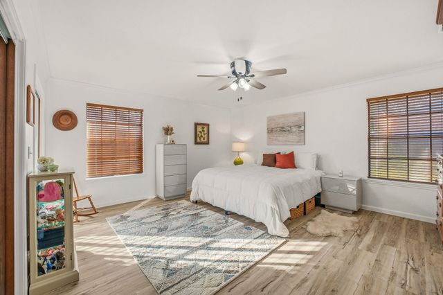 1511 Oak Forest Drive, Graham, TX 76450