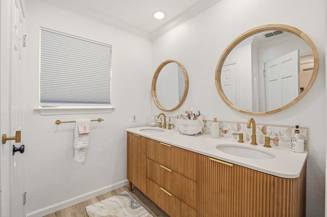 1511 Oak Forest Drive, Graham, TX 76450