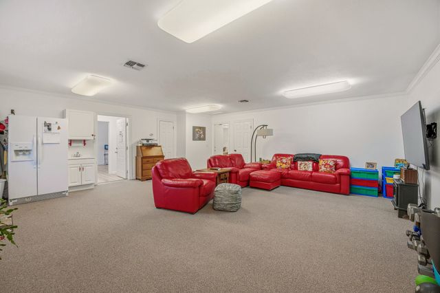 1511 Oak Forest Drive, Graham, TX 76450