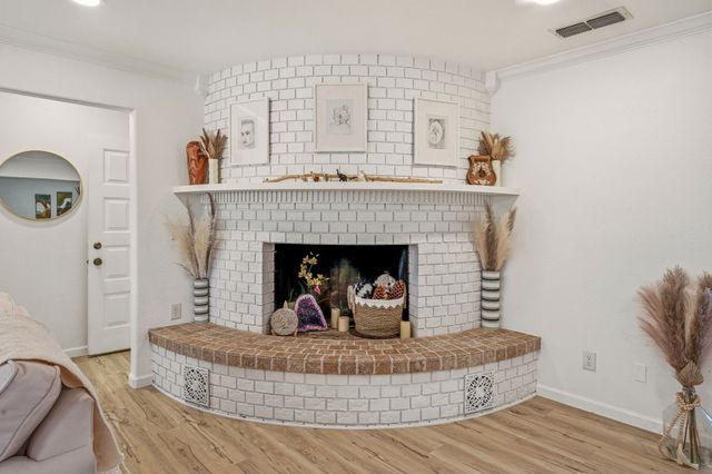 1511 Oak Forest Drive, Graham, TX 76450