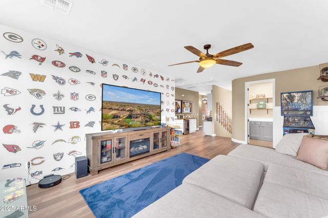 8318 E INGRAM Street, Mesa, AZ 85207