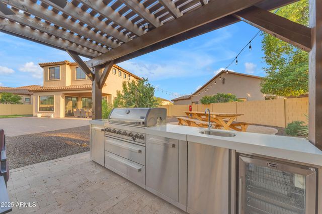 8318 E INGRAM Street, Mesa, AZ 85207