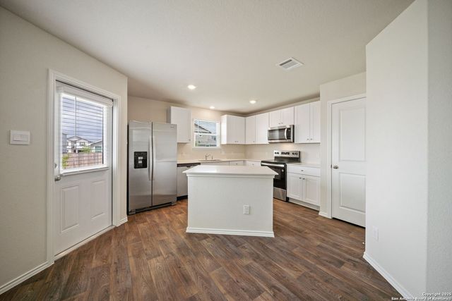 8223 Atlas Rise, San Antonio, TX 78252
