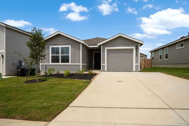 8223 Atlas Rise, San Antonio, TX 78252