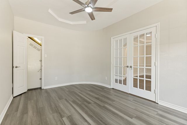 5385 Lake Chelen Drive, Fort Worth, TX 76137