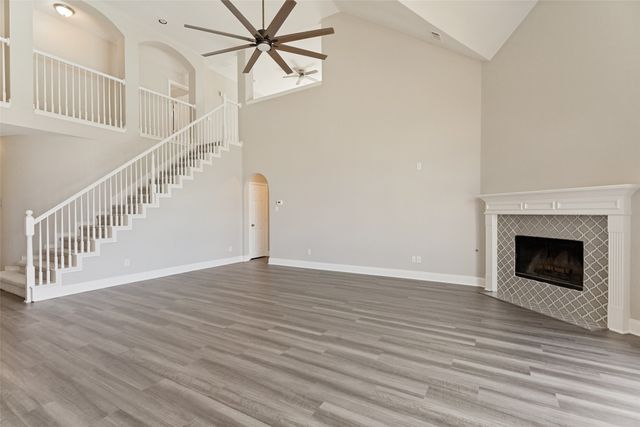 5385 Lake Chelen Drive, Fort Worth, TX 76137