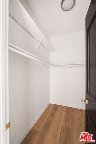 4943 Rosewood Avenue 104, Los Angeles, CA 90004
