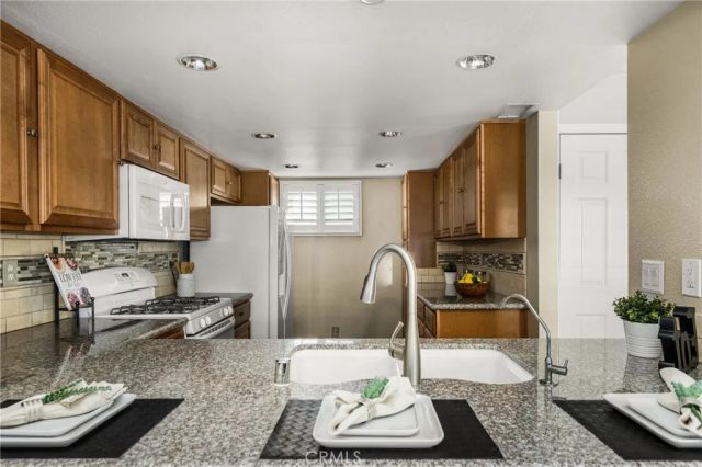 2756 Craig, Fullerton, CA 92835