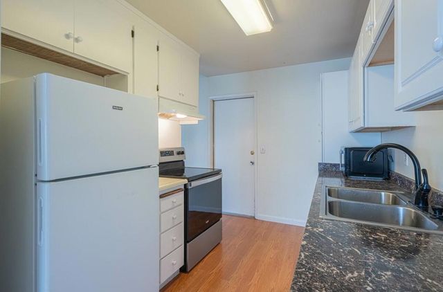 684 Alvarado Court, Salinas, CA 93907