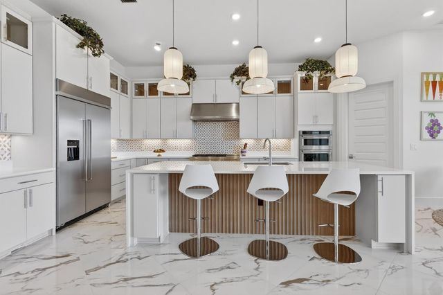 20160 SE Bridgewater Drive, Jupiter, FL 33458