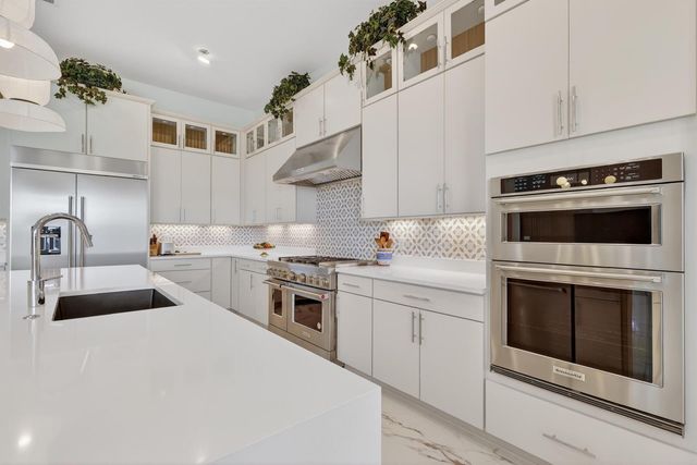 20160 SE Bridgewater Drive, Jupiter, FL 33458