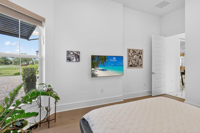 20160 SE Bridgewater Drive, Jupiter, FL 33458