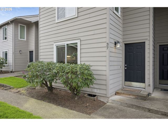 10900 Sw 76TH Pl, Tigard, OR 97223