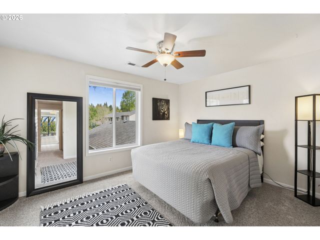 10900 Sw 76TH Pl, Tigard, OR 97223