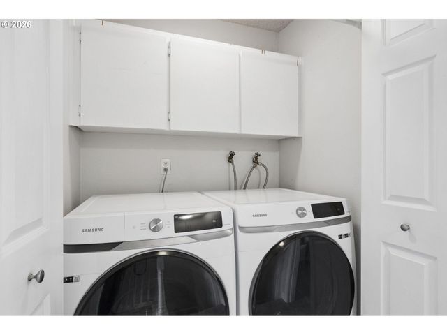 10900 Sw 76TH Pl, Tigard, OR 97223