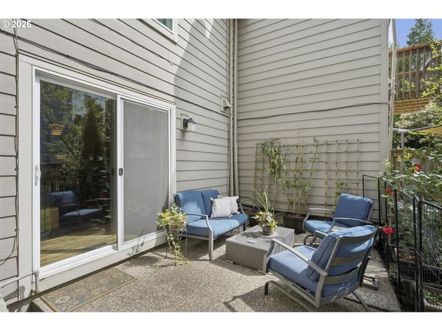 10900 Sw 76TH Pl, Tigard, OR 97223