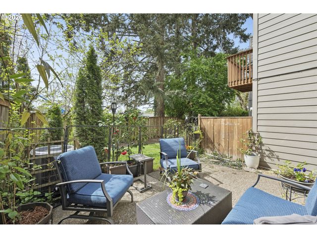 10900 Sw 76TH Pl, Tigard, OR 97223