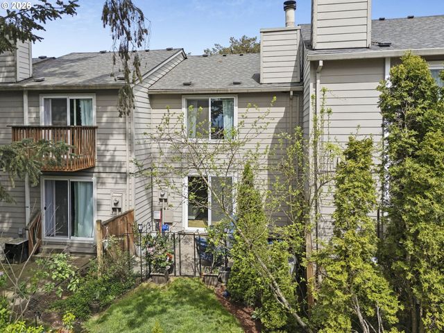 10900 Sw 76TH Pl, Tigard, OR 97223