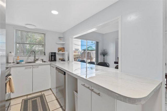 220 SE 12th Avenue, Deerfield Beach, FL 33441