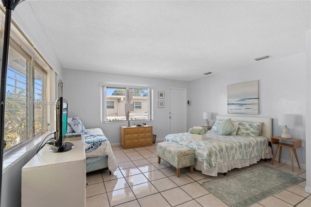 220 SE 12th Avenue, Deerfield Beach, FL 33441