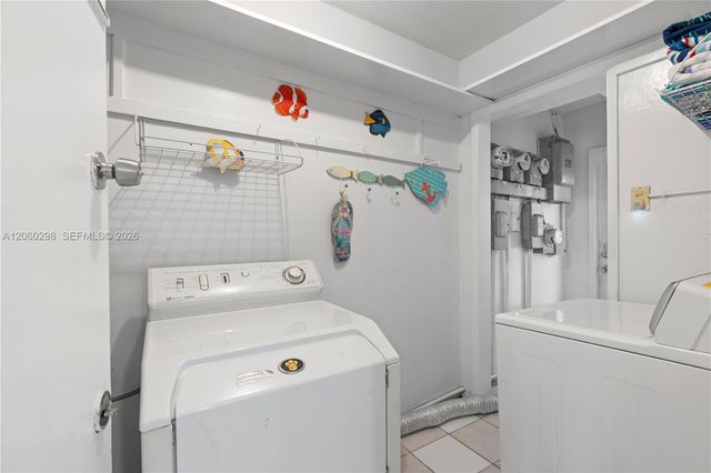 220 SE 12th Avenue, Deerfield Beach, FL 33441