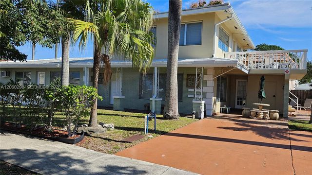 220 SE 12th Avenue, Deerfield Beach, FL 33441