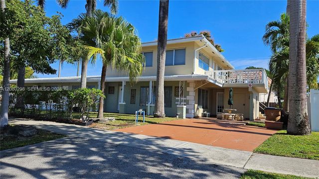 220 SE 12th Avenue, Deerfield Beach, FL 33441