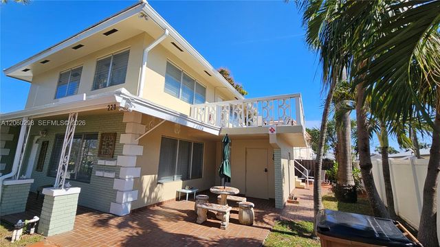 220 SE 12th Avenue, Deerfield Beach, FL 33441