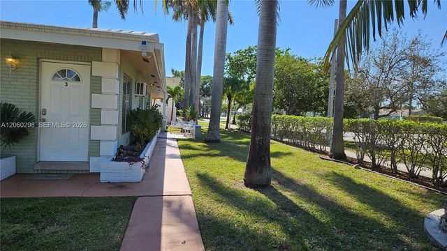 220 SE 12th Avenue, Deerfield Beach, FL 33441