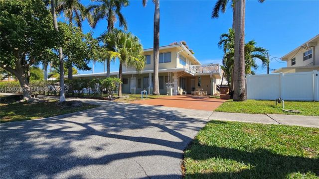 220 SE 12th Avenue, Deerfield Beach, FL 33441