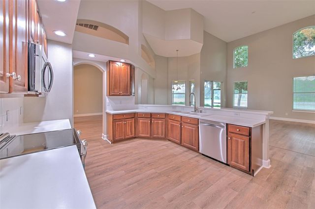 4812 WALNUT RIDGE ROAD, Land O Lakes, FL 34638