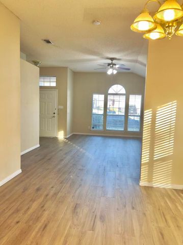 1046 Palomino Drive, Little Elm, TX 75068