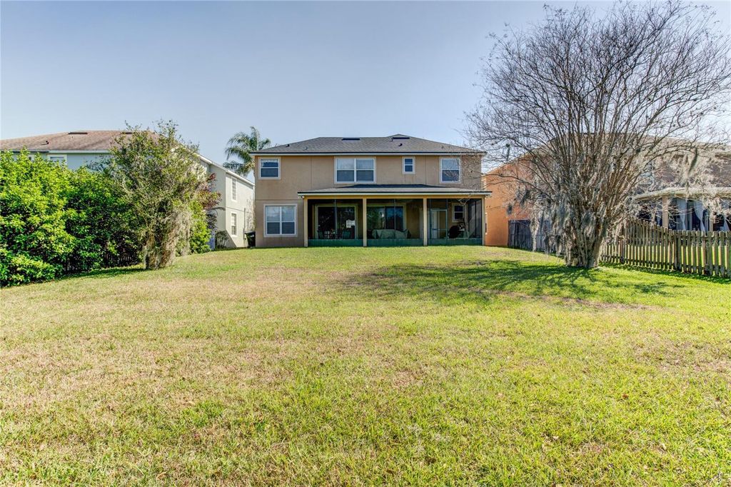 Image 3 of property listing at 1551 AMARYLLIS CIRCLE, Orlando, FL 32825
