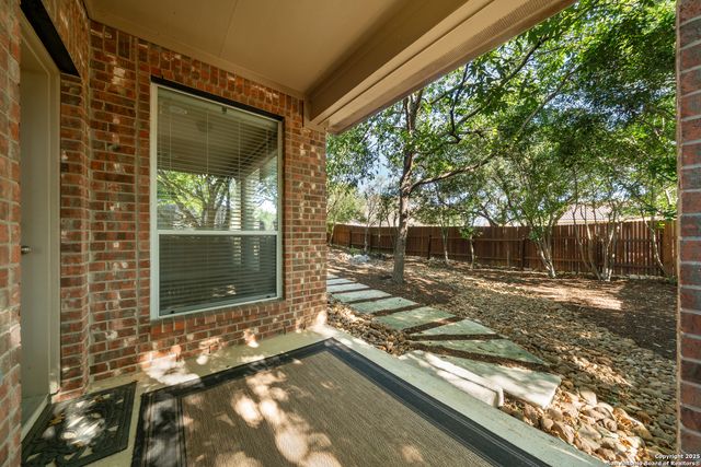 1927 Milan, San Antonio, TX 78258