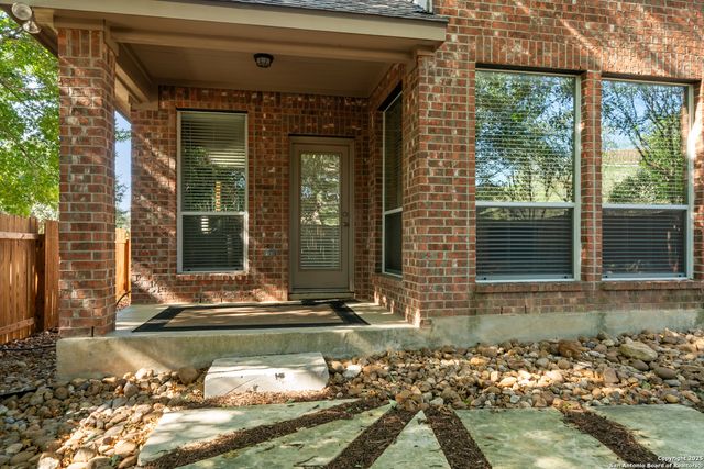 1927 Milan, San Antonio, TX 78258