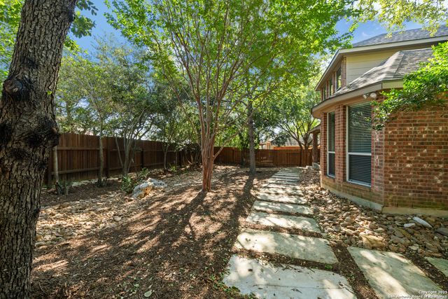 1927 Milan, San Antonio, TX 78258